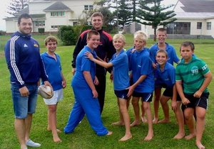 Kitshoff besoek Gansbaai